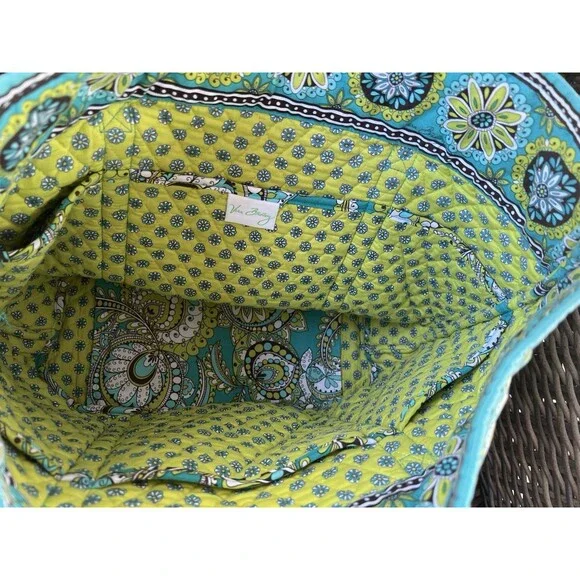 VERA BRADLEY "PEACOCK" TOTE (ICONIC VERA) (RARE & RETIRED) - Picture 8 of 12